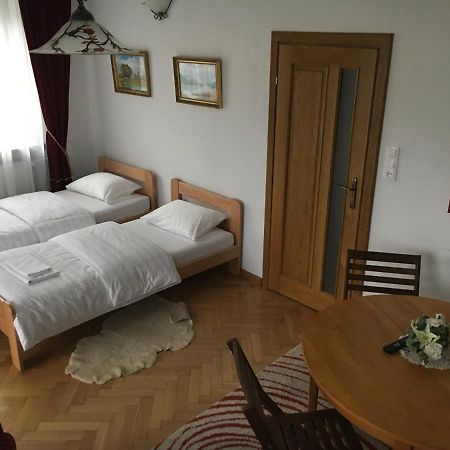 Dom W Centrum Miasta Zamość Exteriör bild